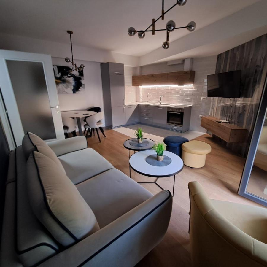 Rines Apartment Охрид Екстериор снимка